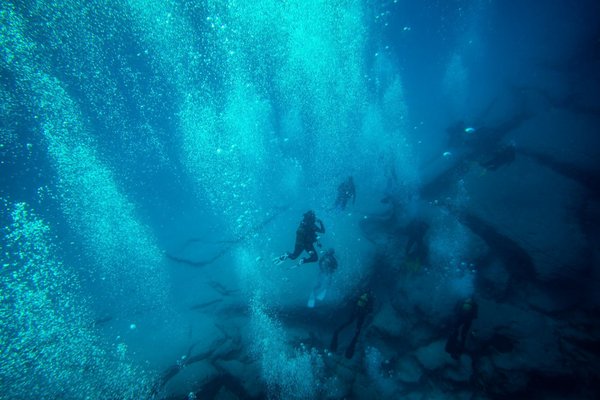 In che modo un'agenzia viaggi può utilizzare la realtà aumentata per promuovere destinazioni esotiche?